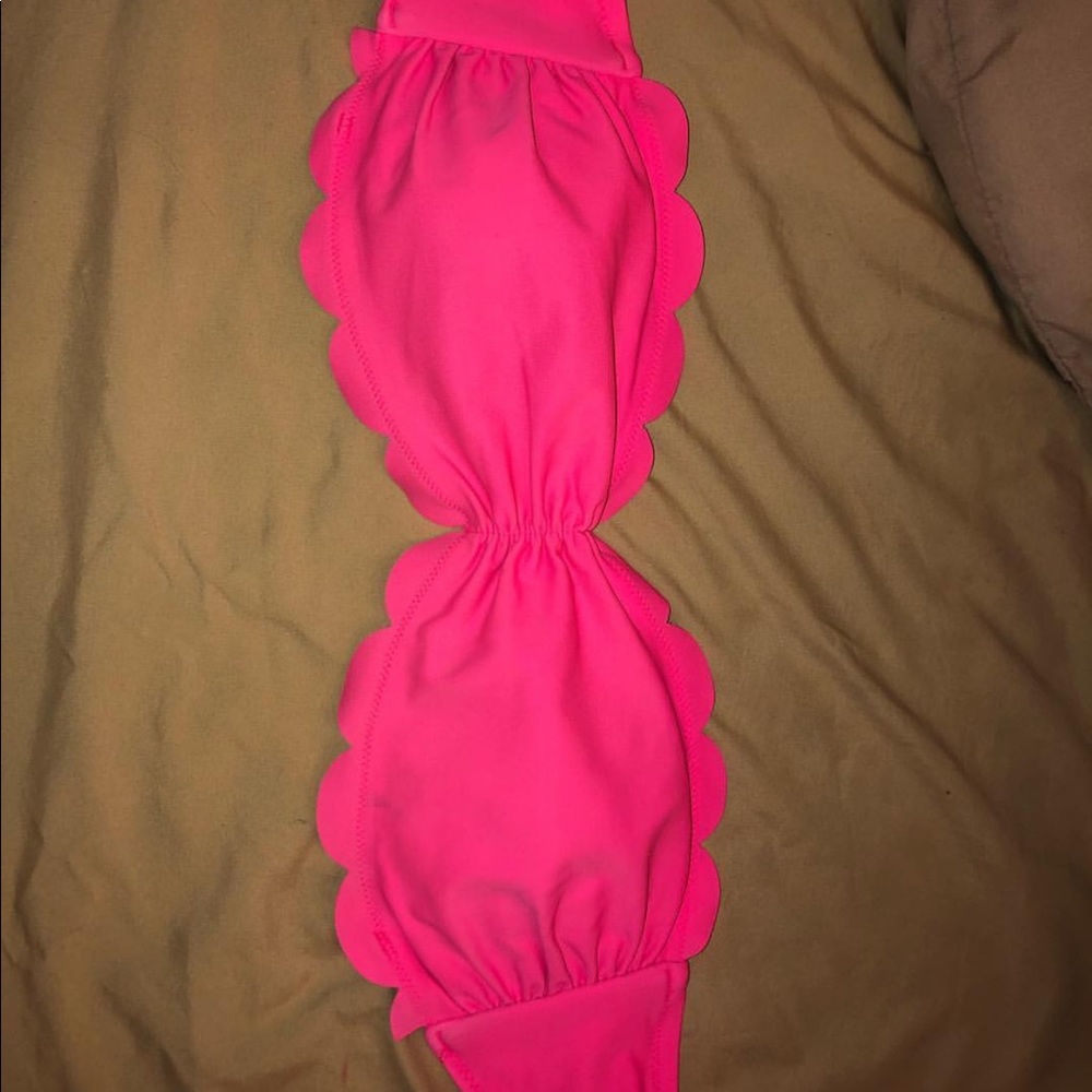Victoria’s Secret pink bikini top size small